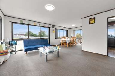 1/281 Hillsborough Road_3