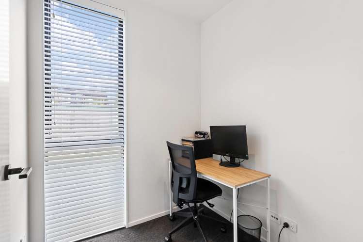 442A West Coast Road Glen Eden_17