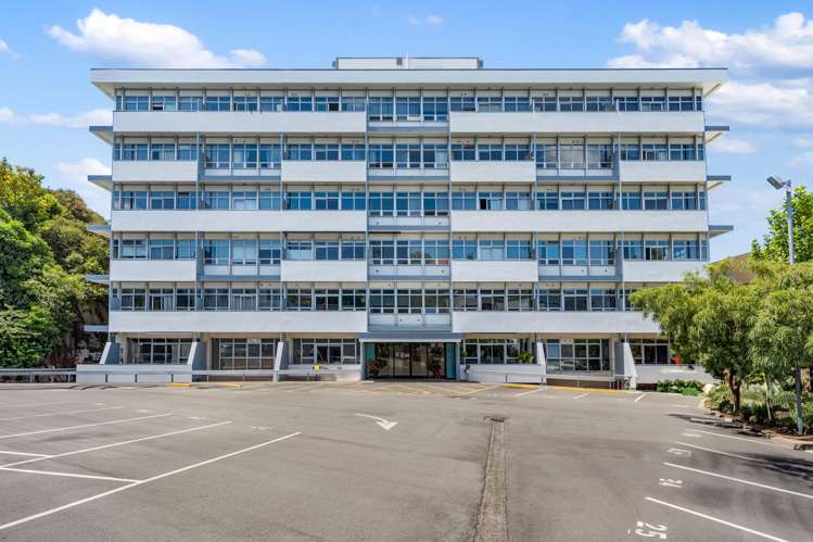 3a/3 Shakespeare Road Napier South_15