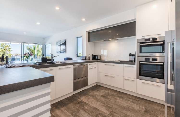 38 Takahe Road Titirangi_5