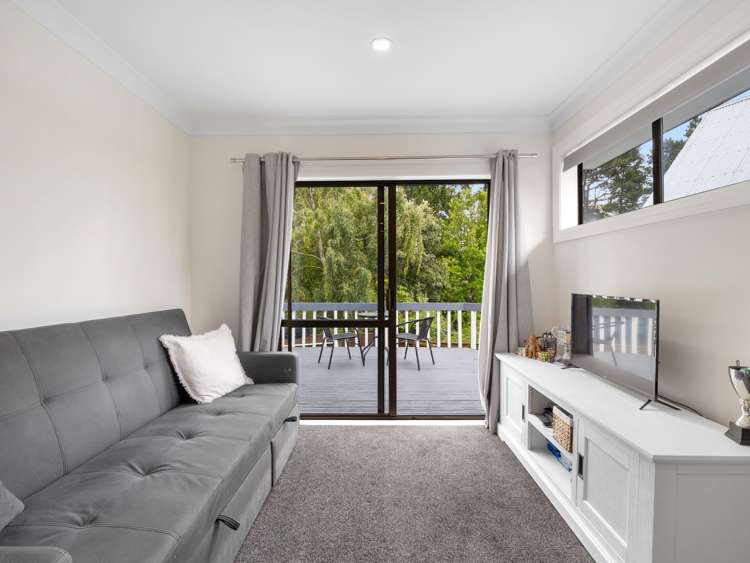 9 Guernsey place Fitzherbert_15