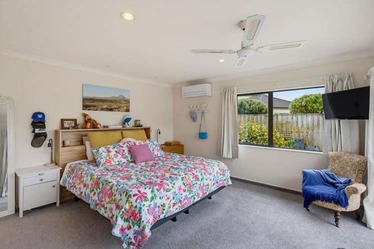 166 Milne Drive Paraparaumu_24