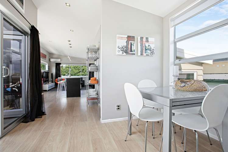 12 Ocean View Road Waihi Beach_7