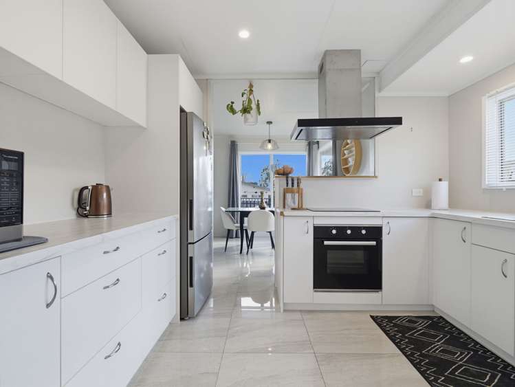 16 Dingadee Street Welcome Bay_6