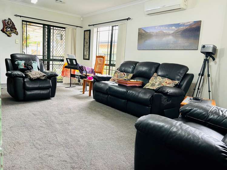 13 Eastland Road Flat Bush_5