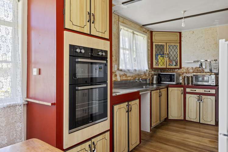 5 Ngaio Place Wairakei_5