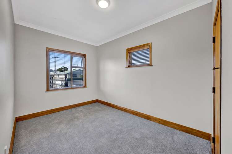 13 Regent Street Hawera_17