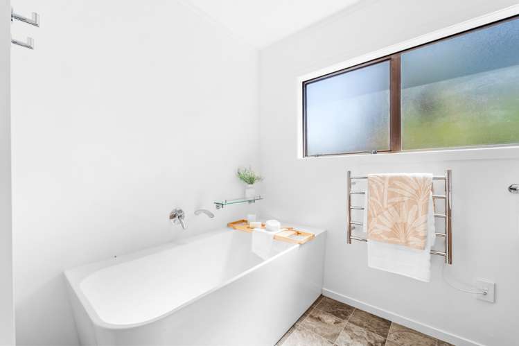 1a Kauri Crescent Snells Beach_11