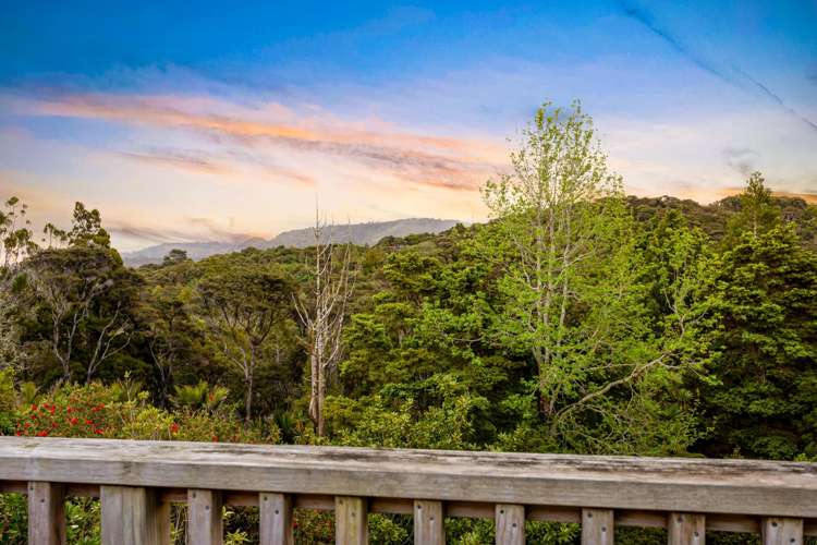 57 Kauri Point Road Laingholm_8