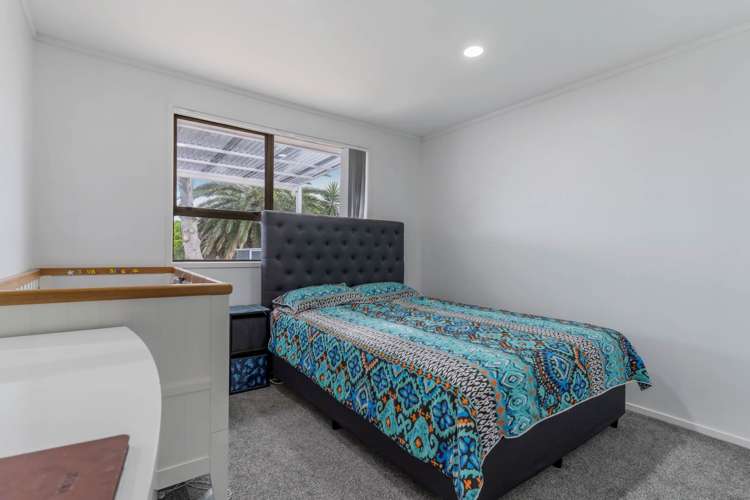 1/20 Funnell Place Manurewa_13
