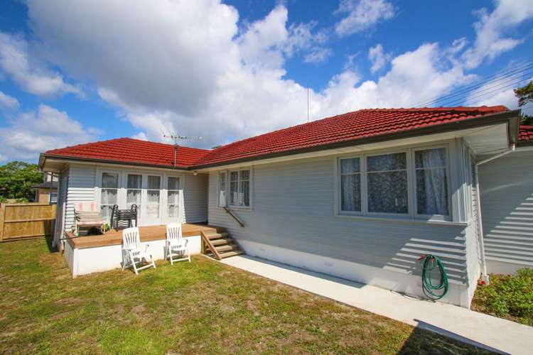 5 Te Atatu Road Te Atatu South_11