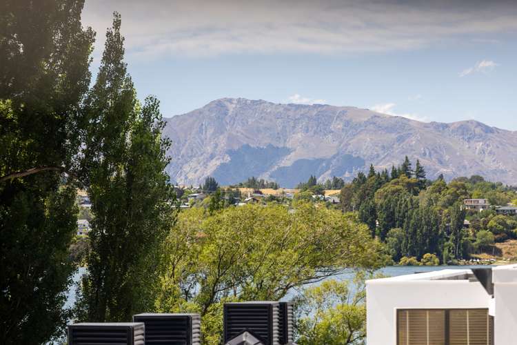 21 Morrows Mead Wanaka_19