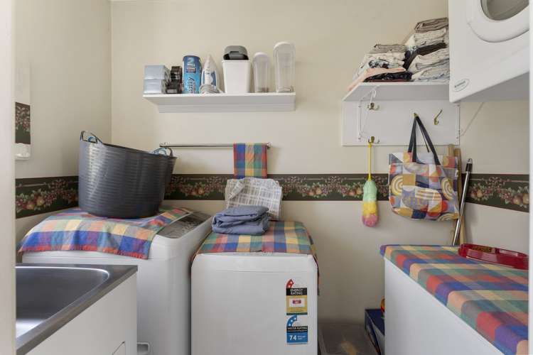 6 Schwass Street Seddon_12