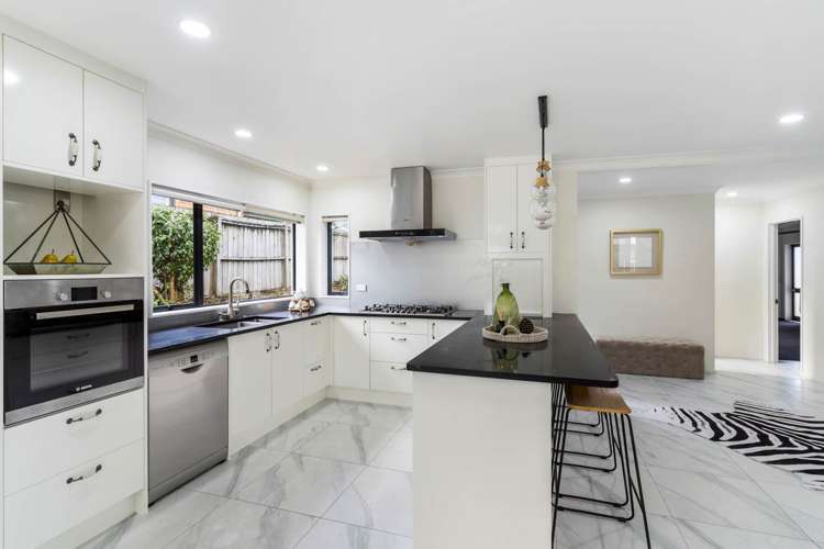 11 Buncrana Place Pinehill_9