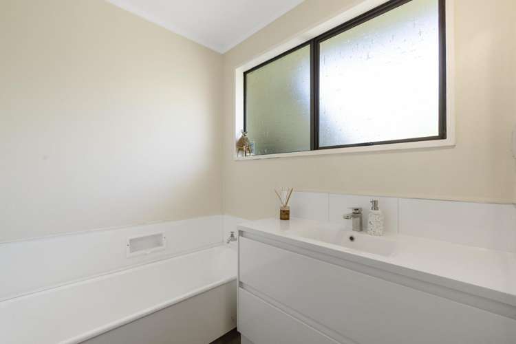 48 Chaucer Street Leamington_15