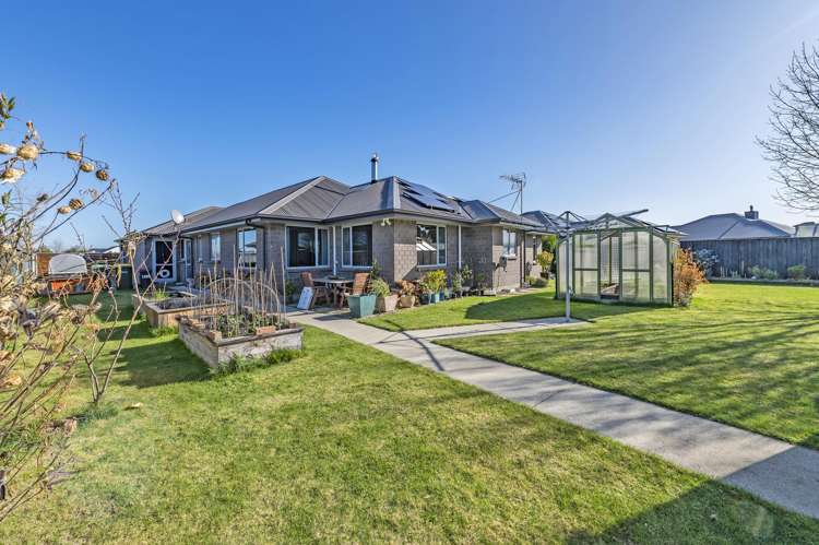 66 Preston Avenue West Melton_32