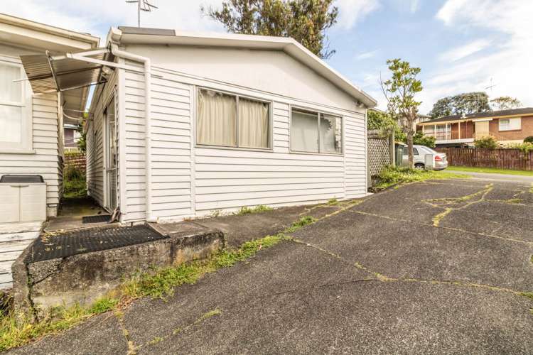 13 Totaravale Drive Totara Vale_14