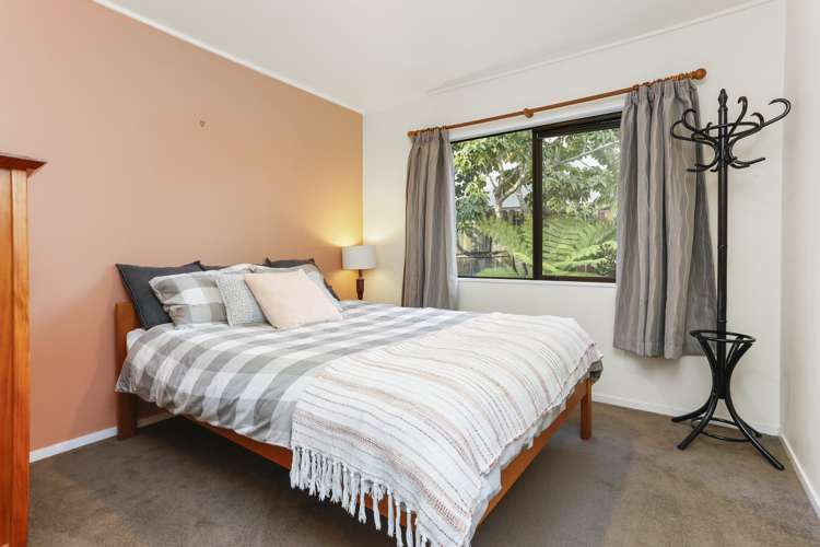 2/23 Gwenand Place Botany Downs_12