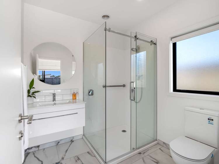 6 Simon Street Tawhero_13