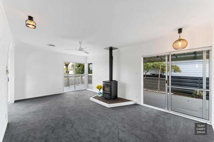 10 Leatham Crescent Opaheke_13