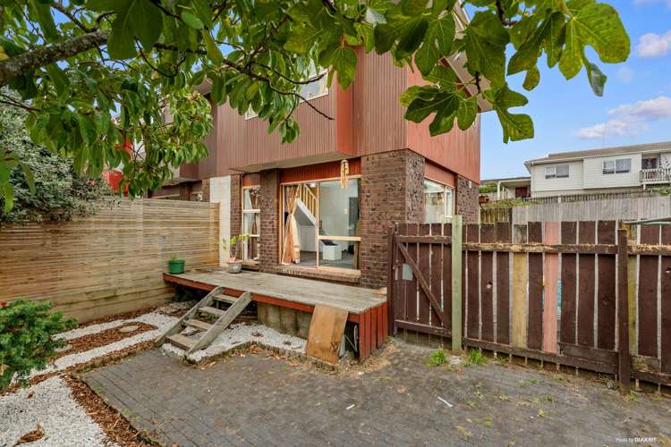 3/18 Seabrook Avenue New Lynn_9