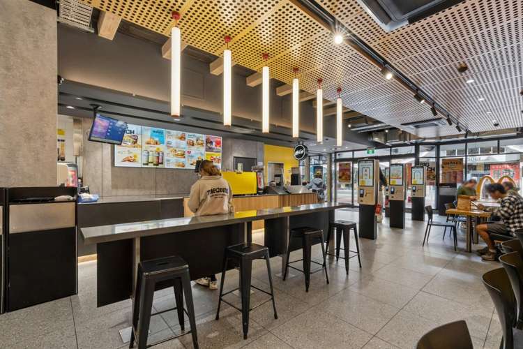 29 Camp Street Queenstown_10