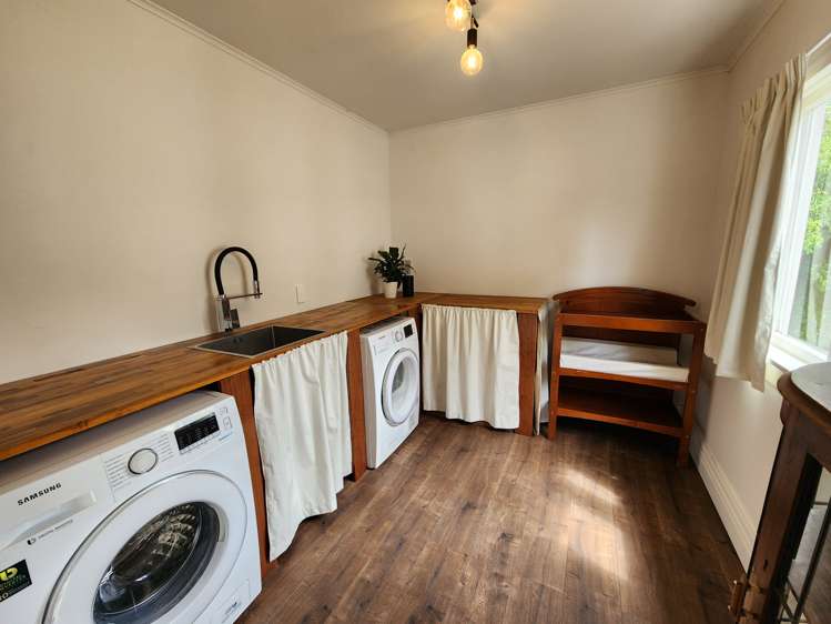 56 Spring Street Greymouth_15