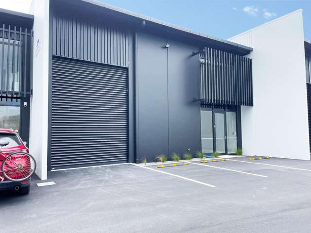 Warehouse In Growth Area