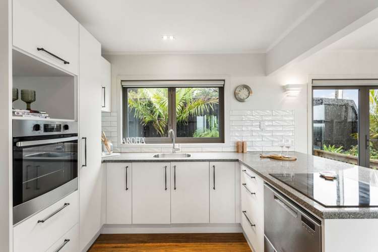 4 Captains Close Torbay_1