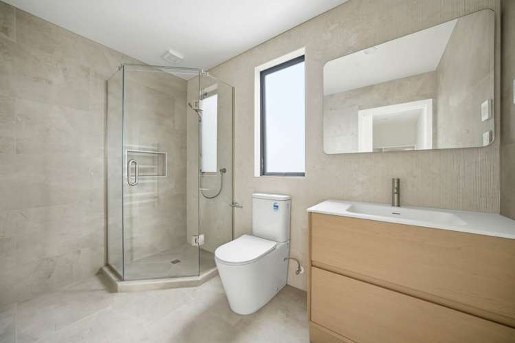 5a Weir Lane Oteha_15