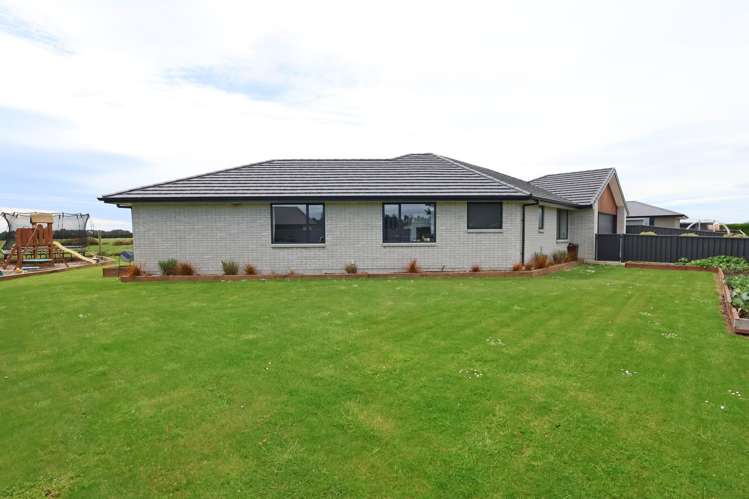 32 Lindsay Way Grasmere_50