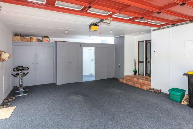 8 Pine Grove Tairua_36