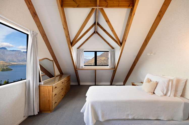 1 Von Place Fernhill/Sunshine Bay_29