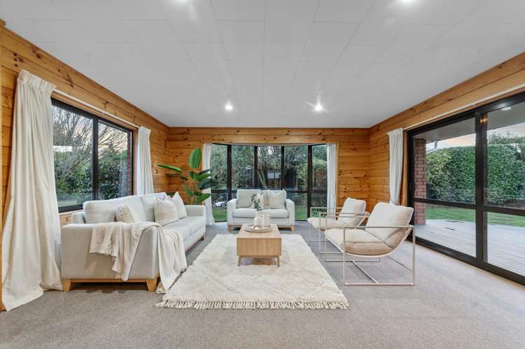 7 De Renzie Place Kirwee_1