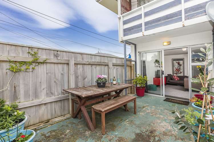 2/50 Brussels Street Miramar_15