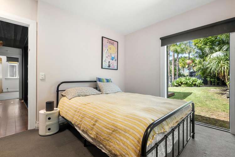 72 West End Road Westmere_16