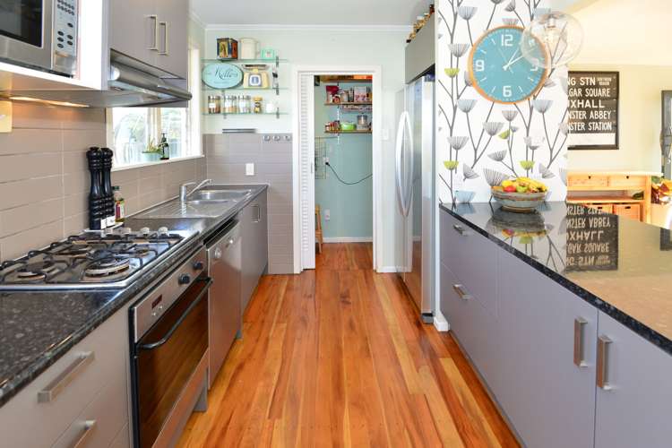 8 Murray Road Te Atatu Peninsula_7