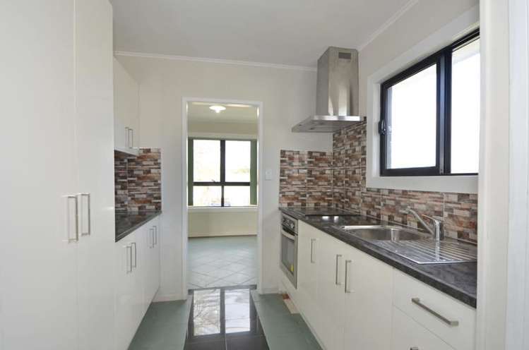 83 Thompson Terrace Manurewa_4