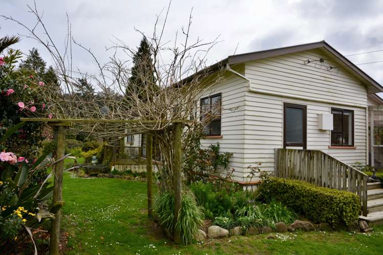 662 Arapito Road Karamea_17