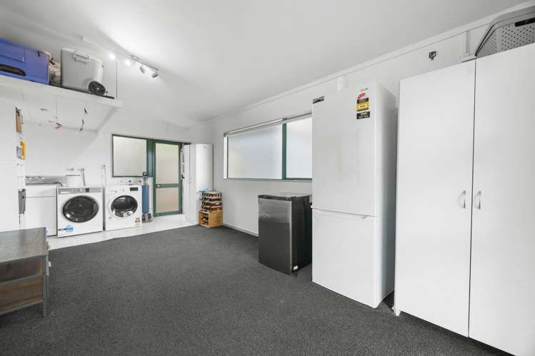 2B Kay Road Panmure_14