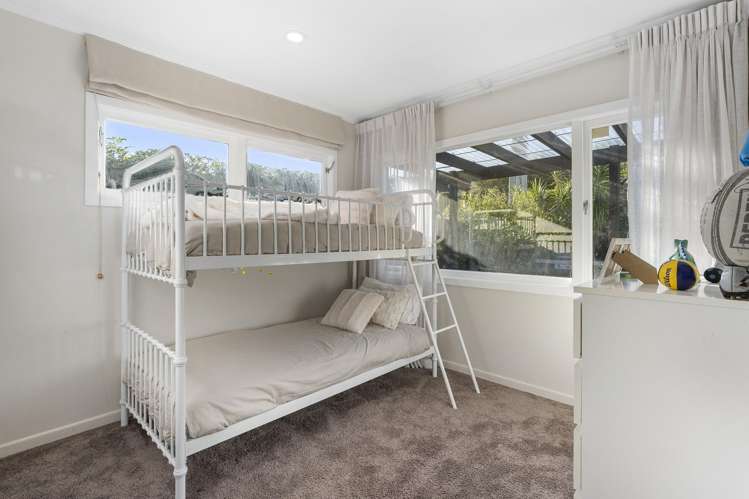 44 Peter Terrace Castor Bay_11