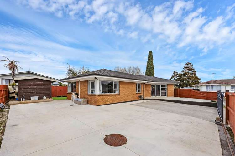 52 Henwood Road Mangere East_22