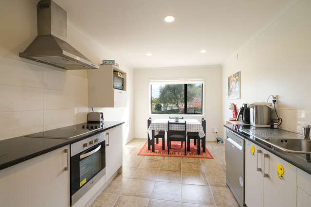 3/2 Swan Hill Drive Glen Eden_3