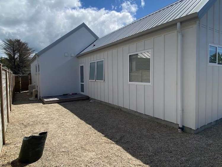 4 Maeha Drive Matakana_3