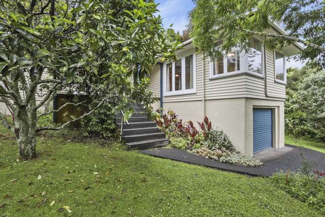 2 York Road Titirangi_2