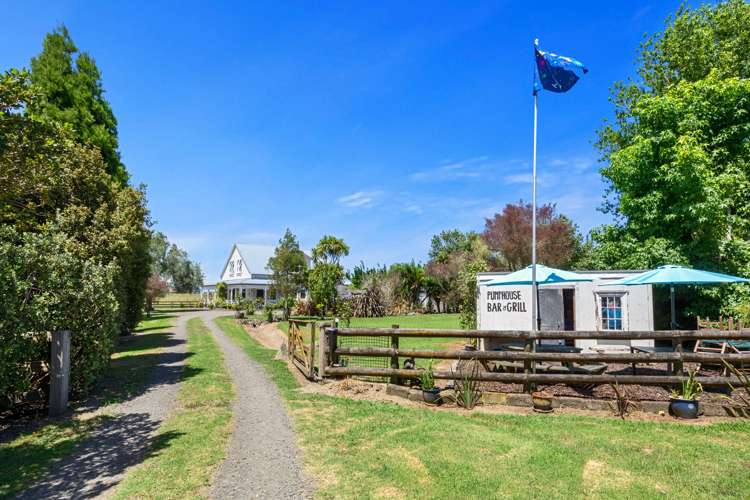 2179 State Highway 16 Helensville_29