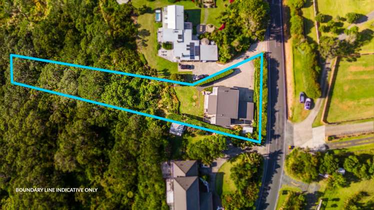 93 Oaia Road Muriwai_40