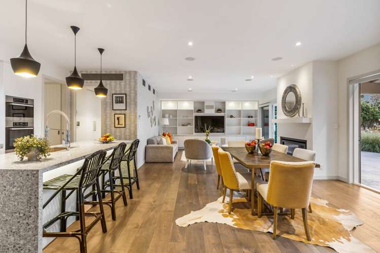 574 Ormiston Road Flat Bush_21