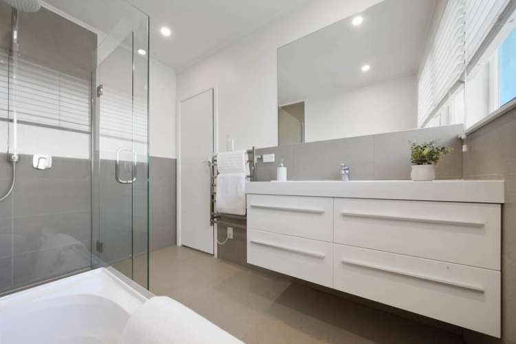 2/919 Mount Eden Road Mt Eden_10