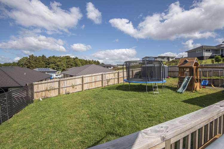 76 Pebble Beach Boulevard Te Kamo_6